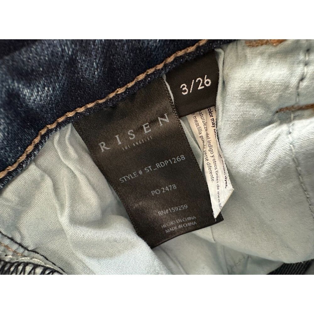 Risen Jeans Straight Leg Vintage Wash Denim RDP1268 Sz 3/26 Frayed Distressed - Picture 4 of 5